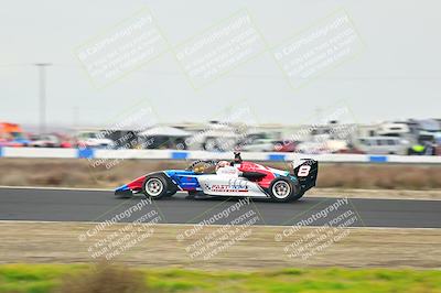 media/Jan-26-2025-CalClub SCCA (Sun) [[cfcea7df88]]/Group 2/Race/